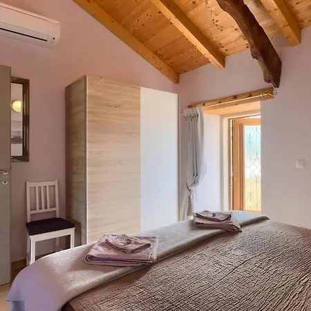 Hébergement de vacances Ive *