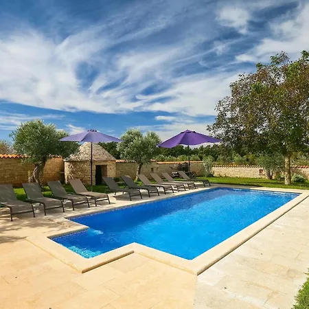 Ive Hébergement de vacances Orbanići