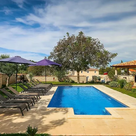 Hébergement de vacances Ive *